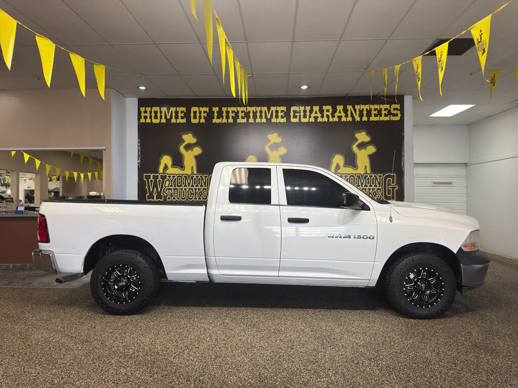 2011 DODGE Ram