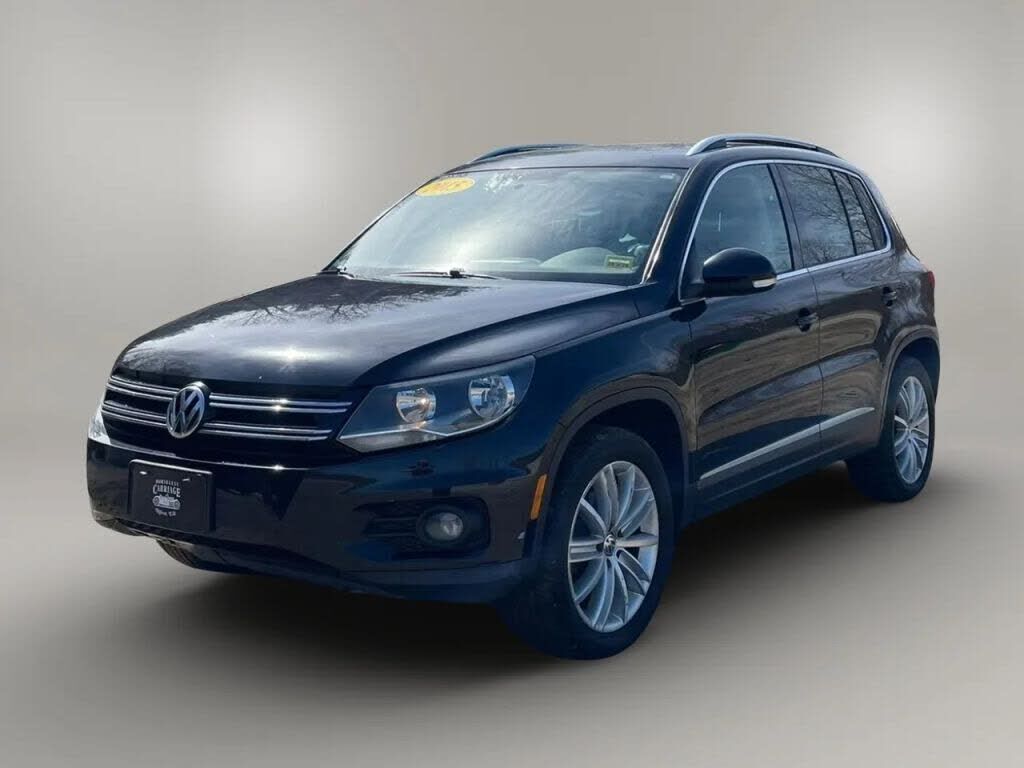 2015 VOLKSWAGEN Tiguan