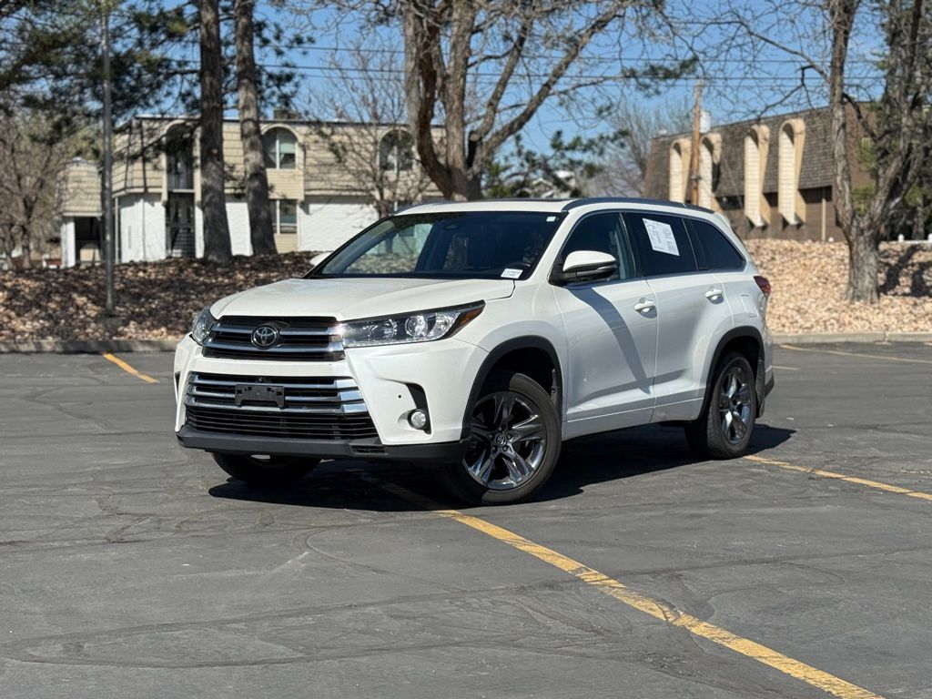 2018 TOYOTA Highlander