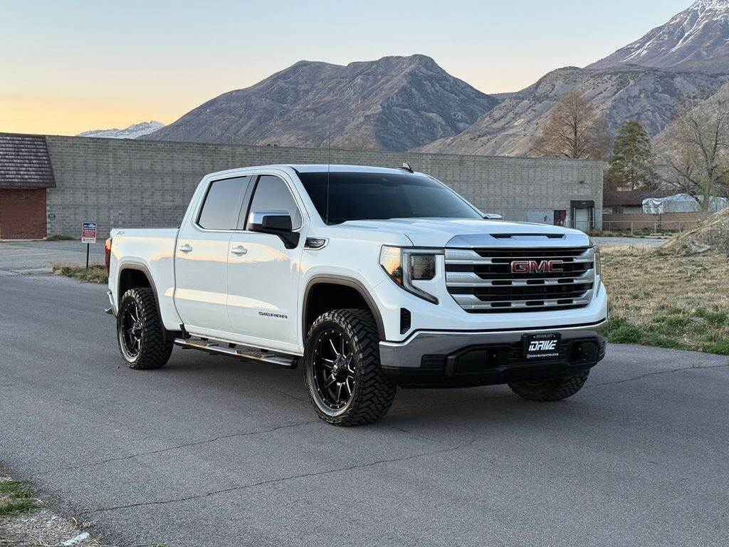 2024 GMC Sierra