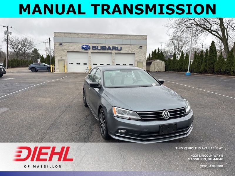 2016 VOLKSWAGEN Jetta