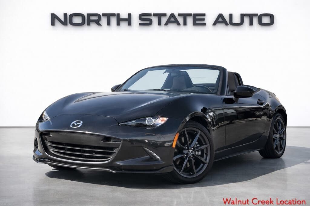 2017 MAZDA MX-5