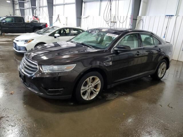 2013 FORD Taurus