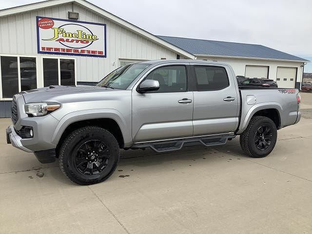 2021 TOYOTA Tacoma