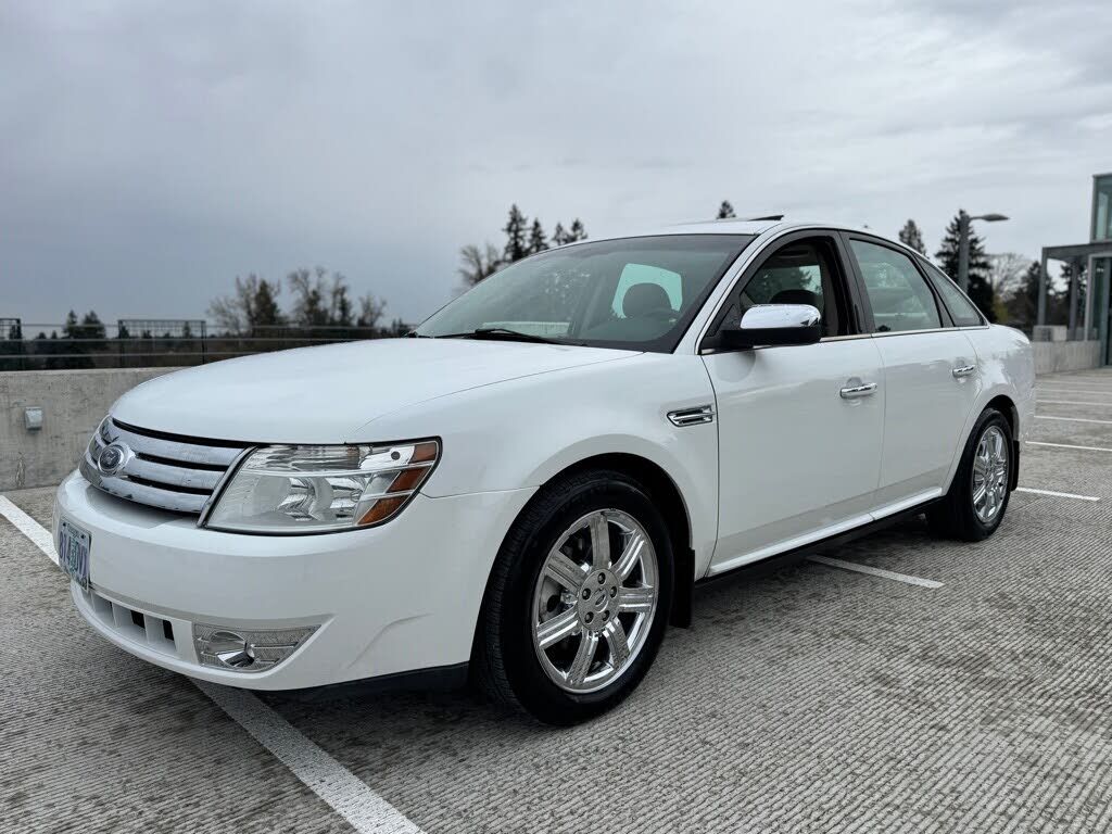 2008 FORD Taurus