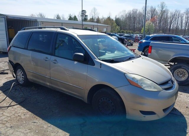 2006 TOYOTA Sienna