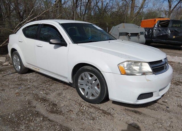 2014 DODGE Avenger