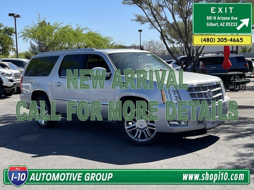 2012 CADILLAC Escalade