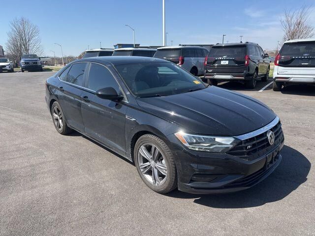 2021 VOLKSWAGEN Jetta
