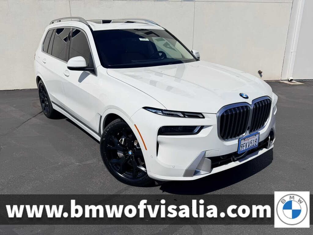 2023 BMW X7