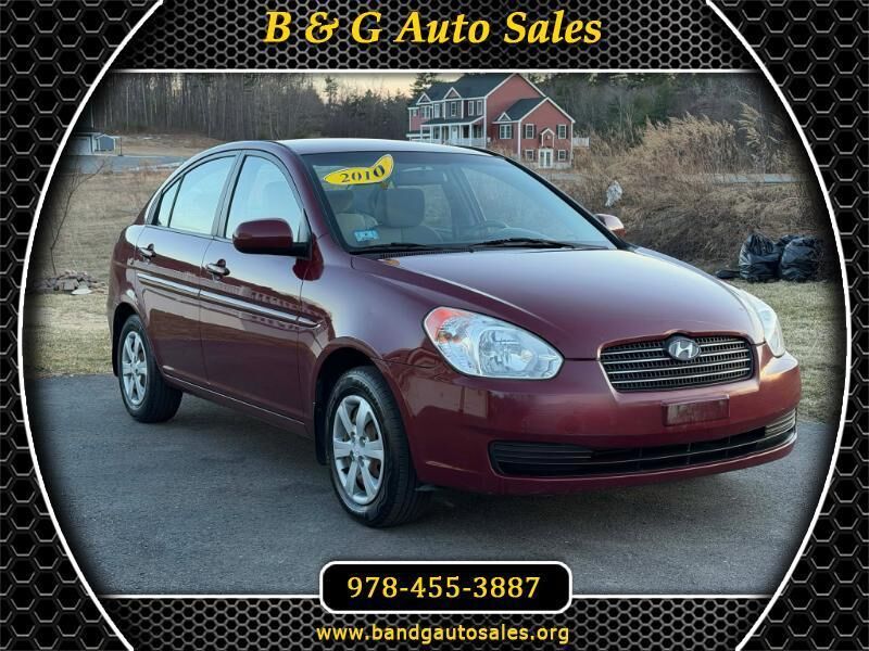 2010 HYUNDAI Accent