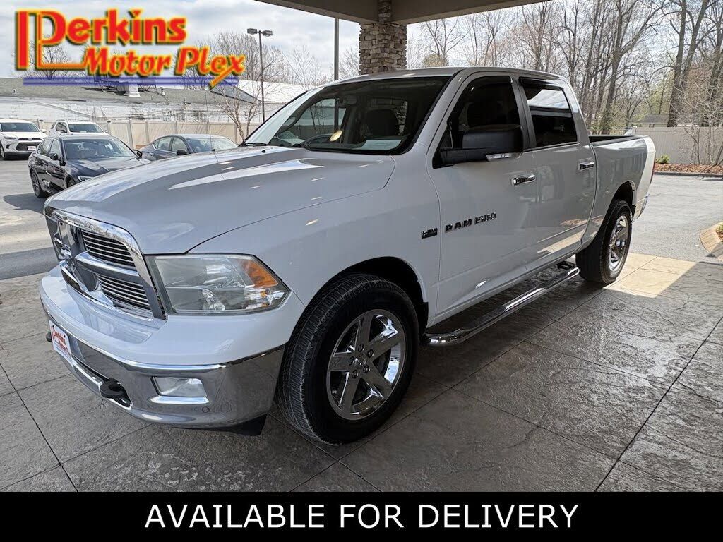 2012 DODGE Ram