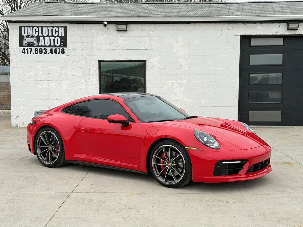 2020 PORSCHE 911