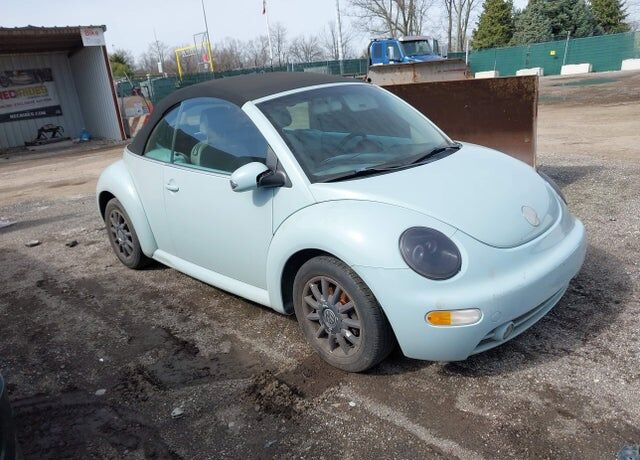 2005 VOLKSWAGEN Beetle