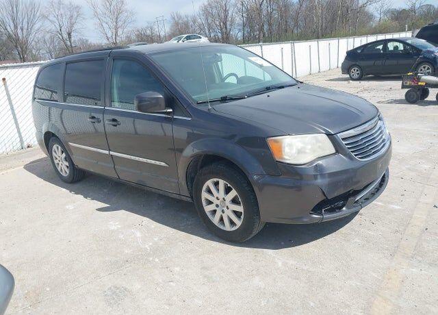 2016 Chrysler Town and Country