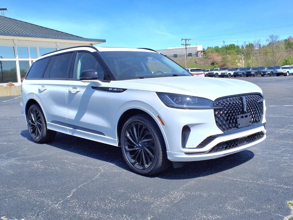 2025 LINCOLN Aviator