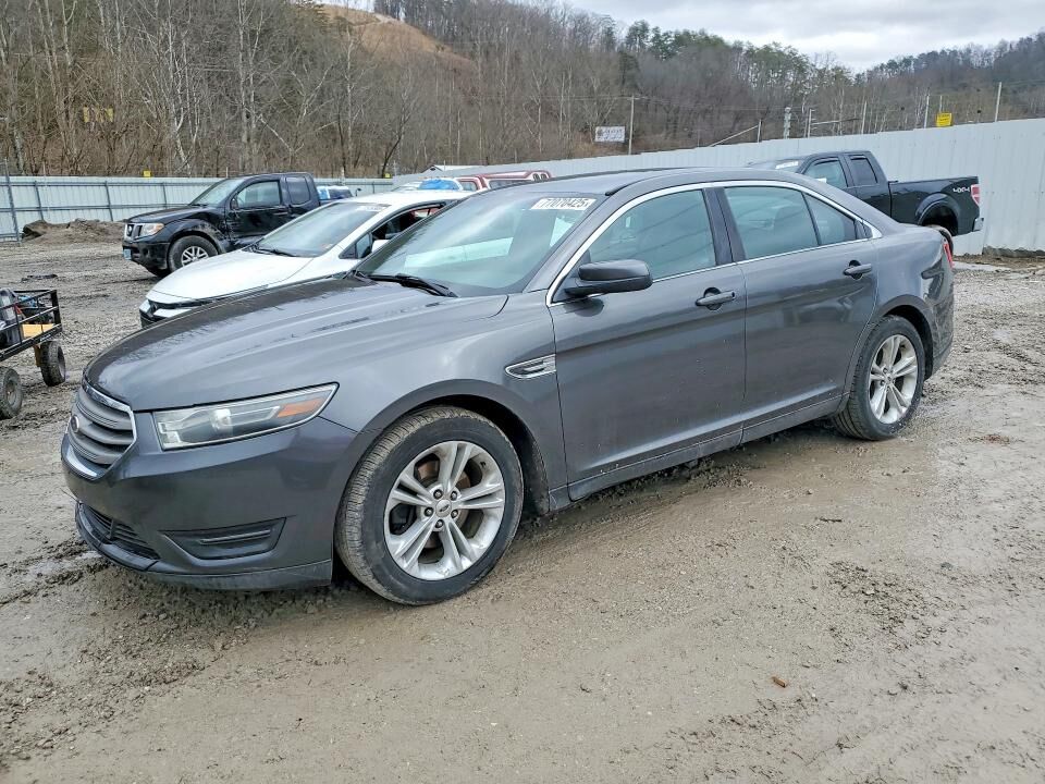 2015 FORD Taurus