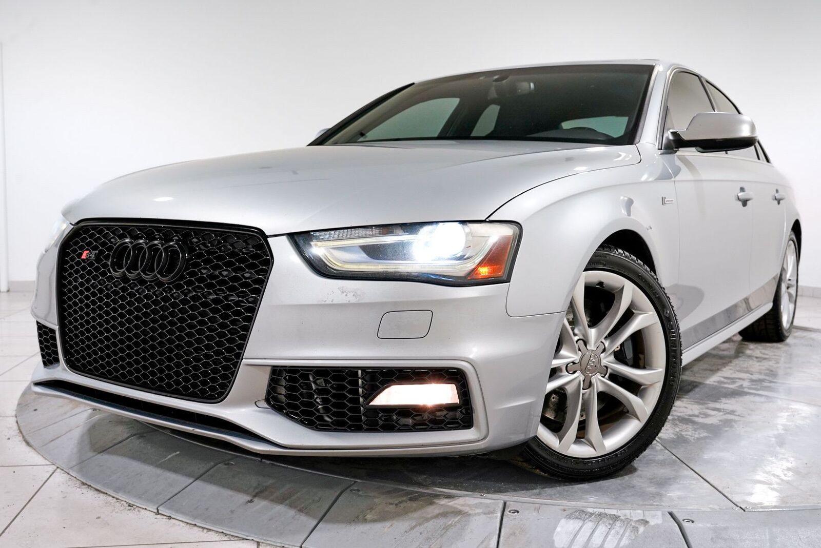 2015 AUDI A4