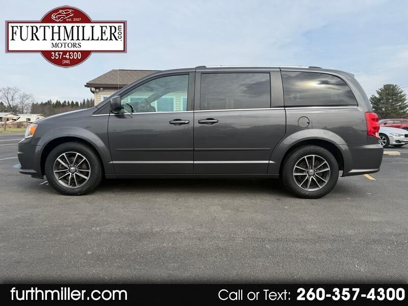 2017 DODGE Grand Caravan