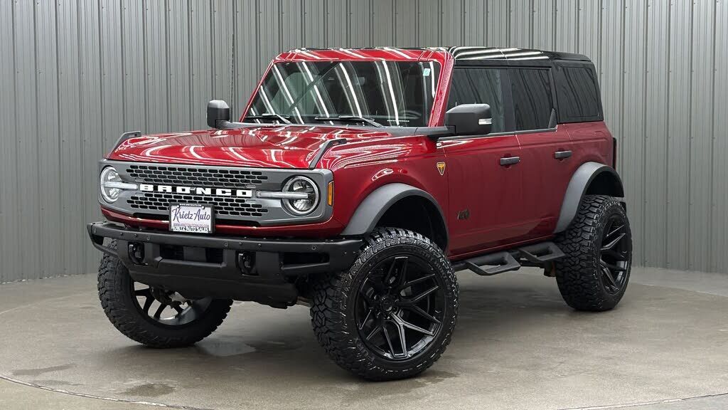 2025 FORD Bronco