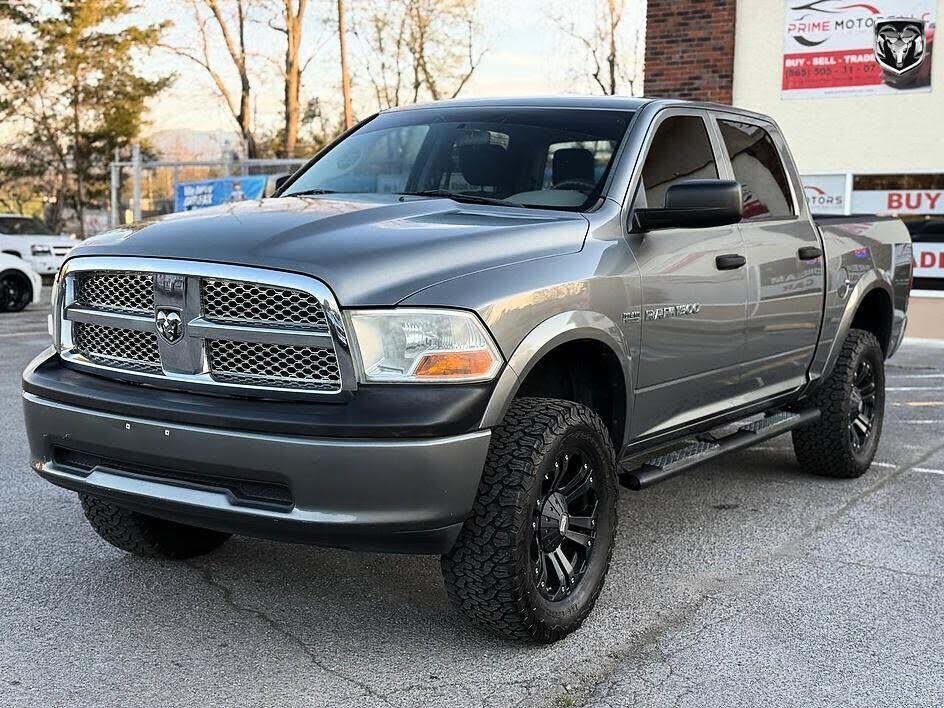 2011 DODGE Ram