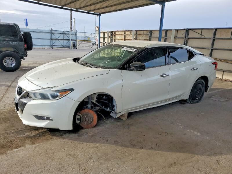 2017 NISSAN Maxima