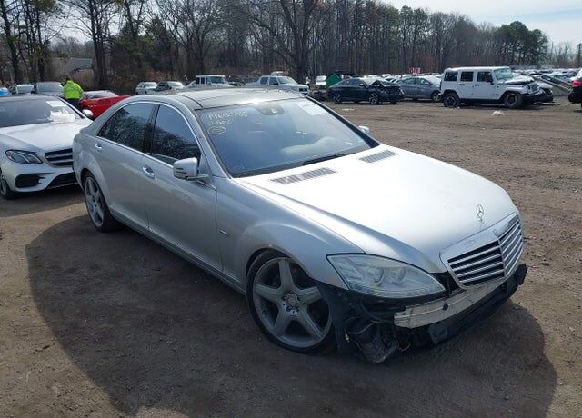 2012 MERCEDES-BENZ S-Class