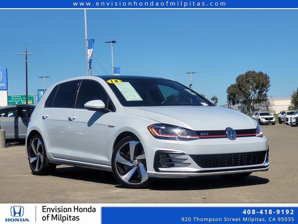 2018 VOLKSWAGEN Golf GTI