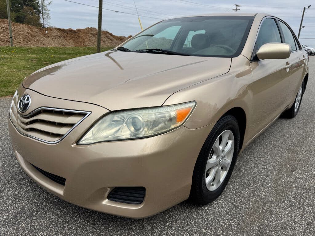 2011 TOYOTA Camry