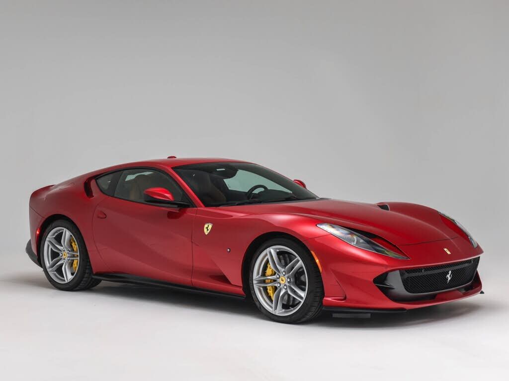 2019 FERRARI 812 Superfast