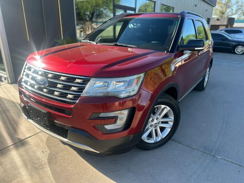 2016 FORD Explorer