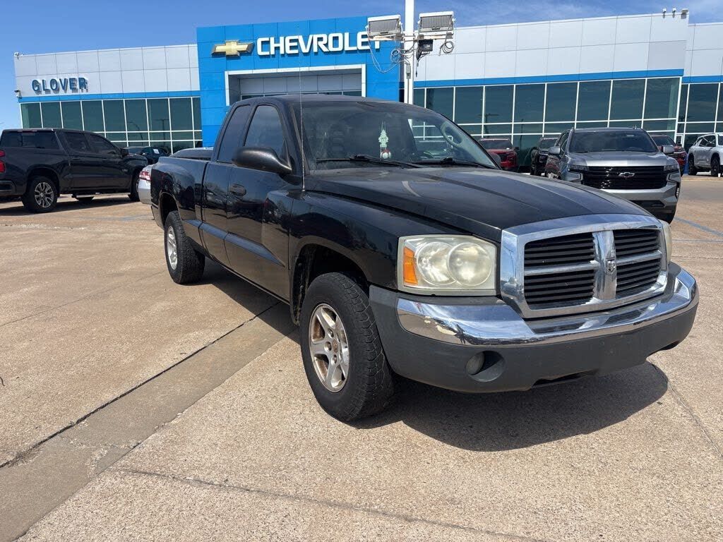 2005 DODGE Dakota