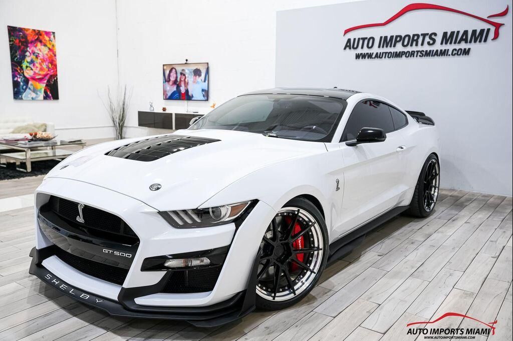 2020 FORD Mustang