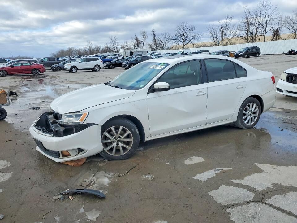 2012 VOLKSWAGEN Jetta