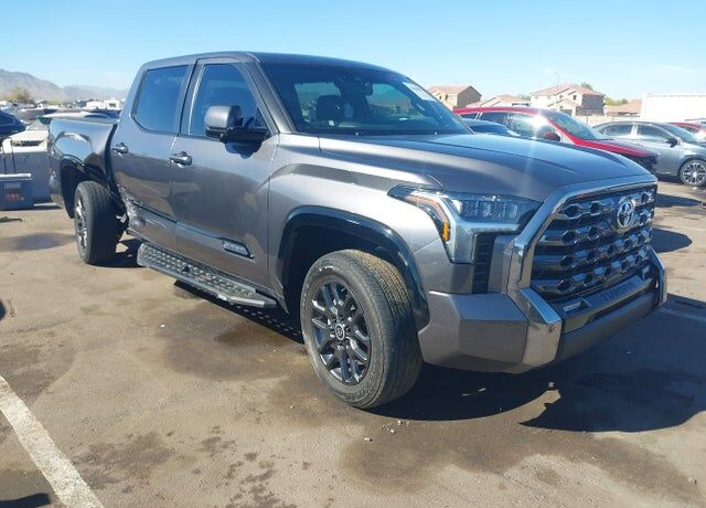 2024 TOYOTA Tundra
