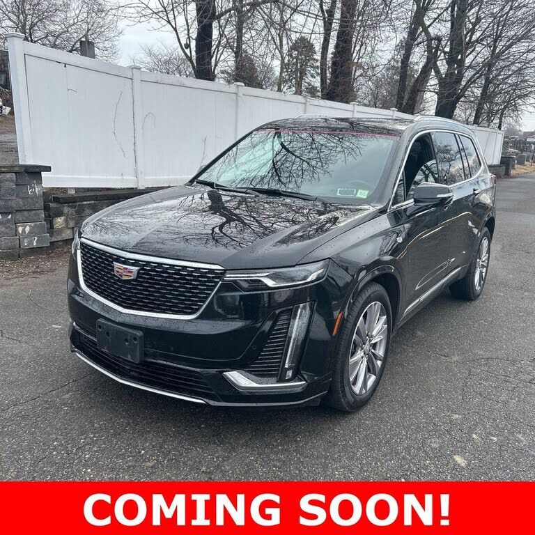 2024 CADILLAC XT6