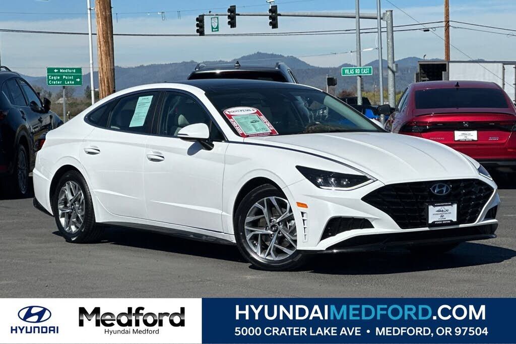2023 HYUNDAI Sonata