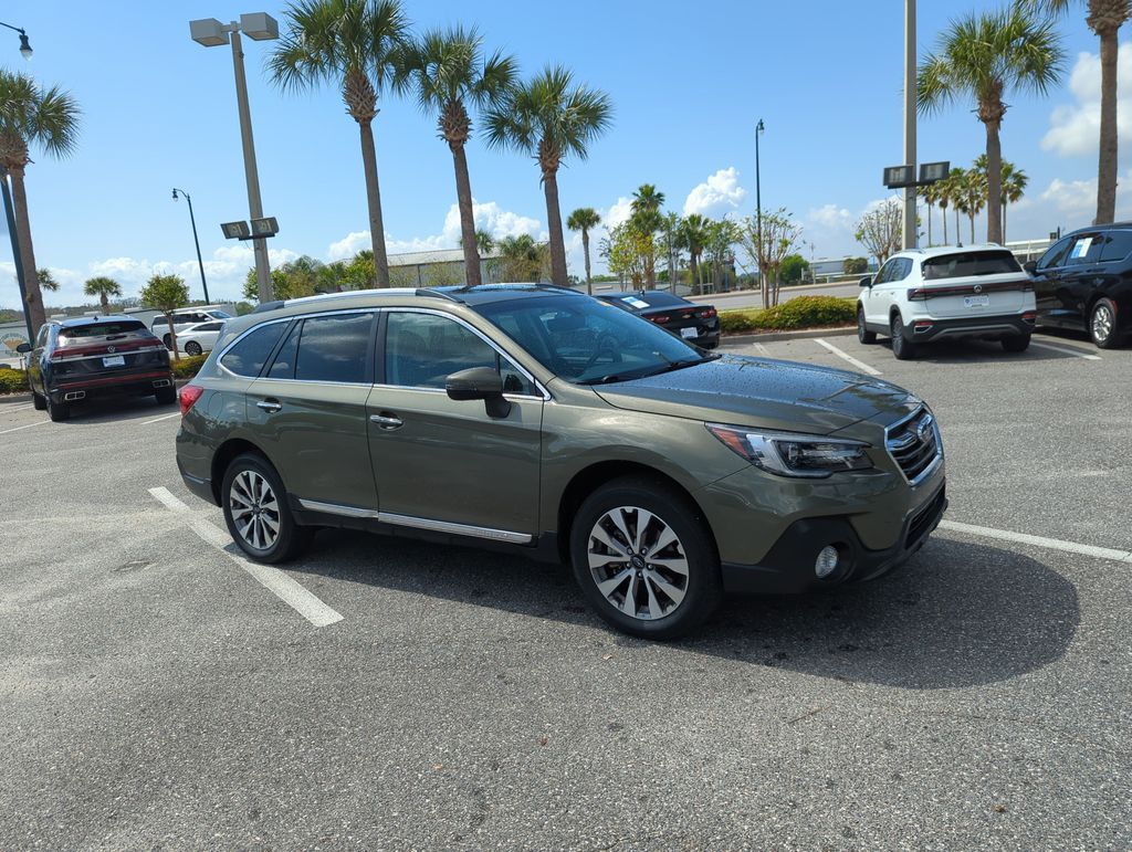 2019 SUBARU Outback