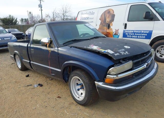 2002 CHEVROLET S-10 Pickup