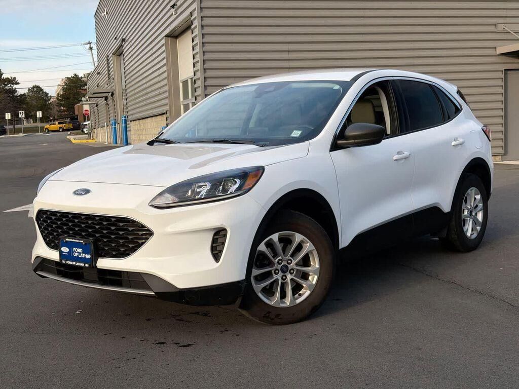 2022 FORD Escape