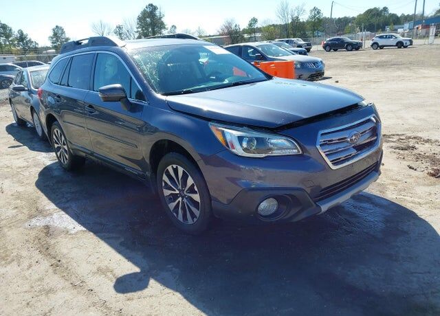 2015 SUBARU Outback