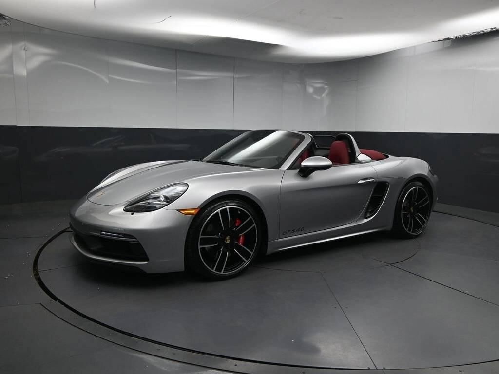 2022 PORSCHE 718
