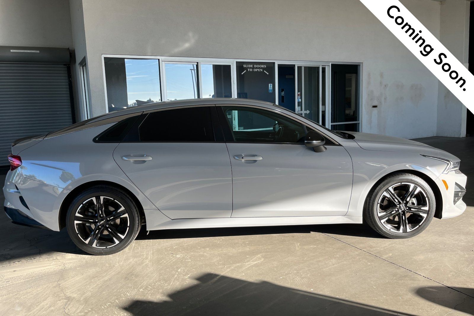 2022 KIA K5