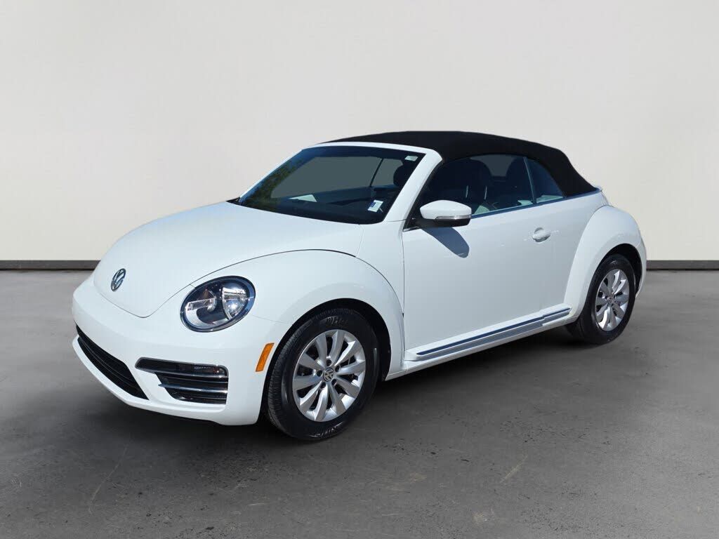 2019 VOLKSWAGEN Beetle