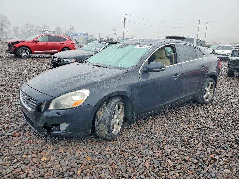 2012 VOLVO S60