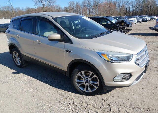2017 FORD Escape