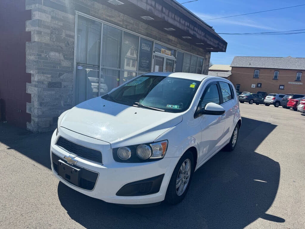 2016 CHEVROLET Sonic