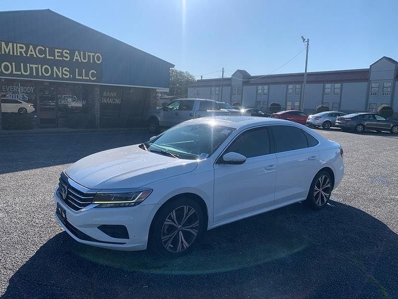 2022 VOLKSWAGEN Passat
