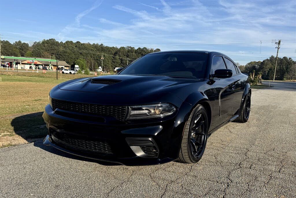 2020 DODGE Charger