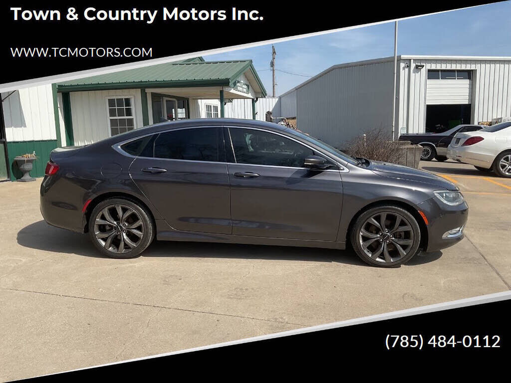 2015 CHRYSLER 200